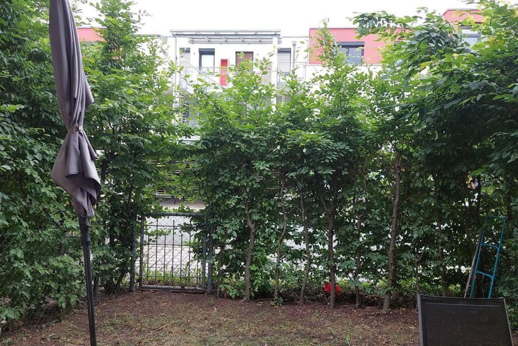 Luxus I Wohnkueche I Garten I Terrasse I Parkplatz Fürth Buitenkant foto